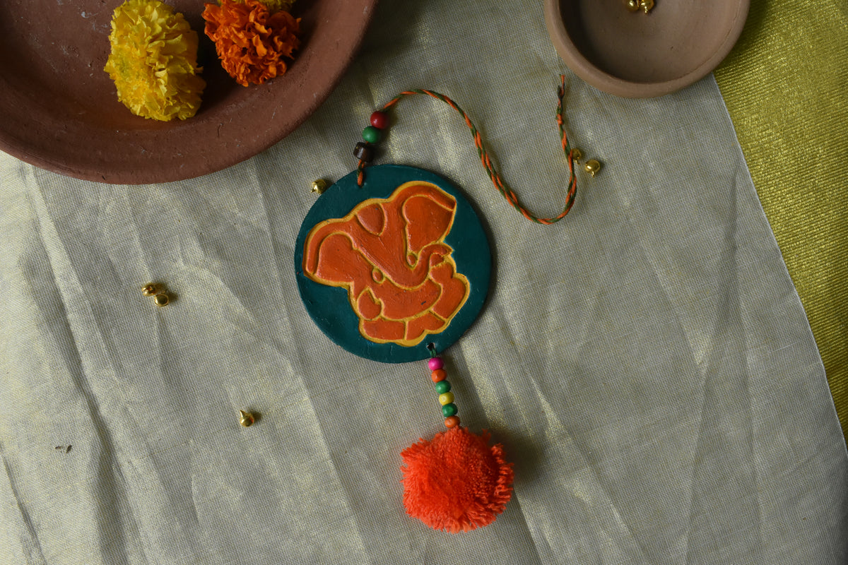 Flo-dust Ganesha Hanging - Green