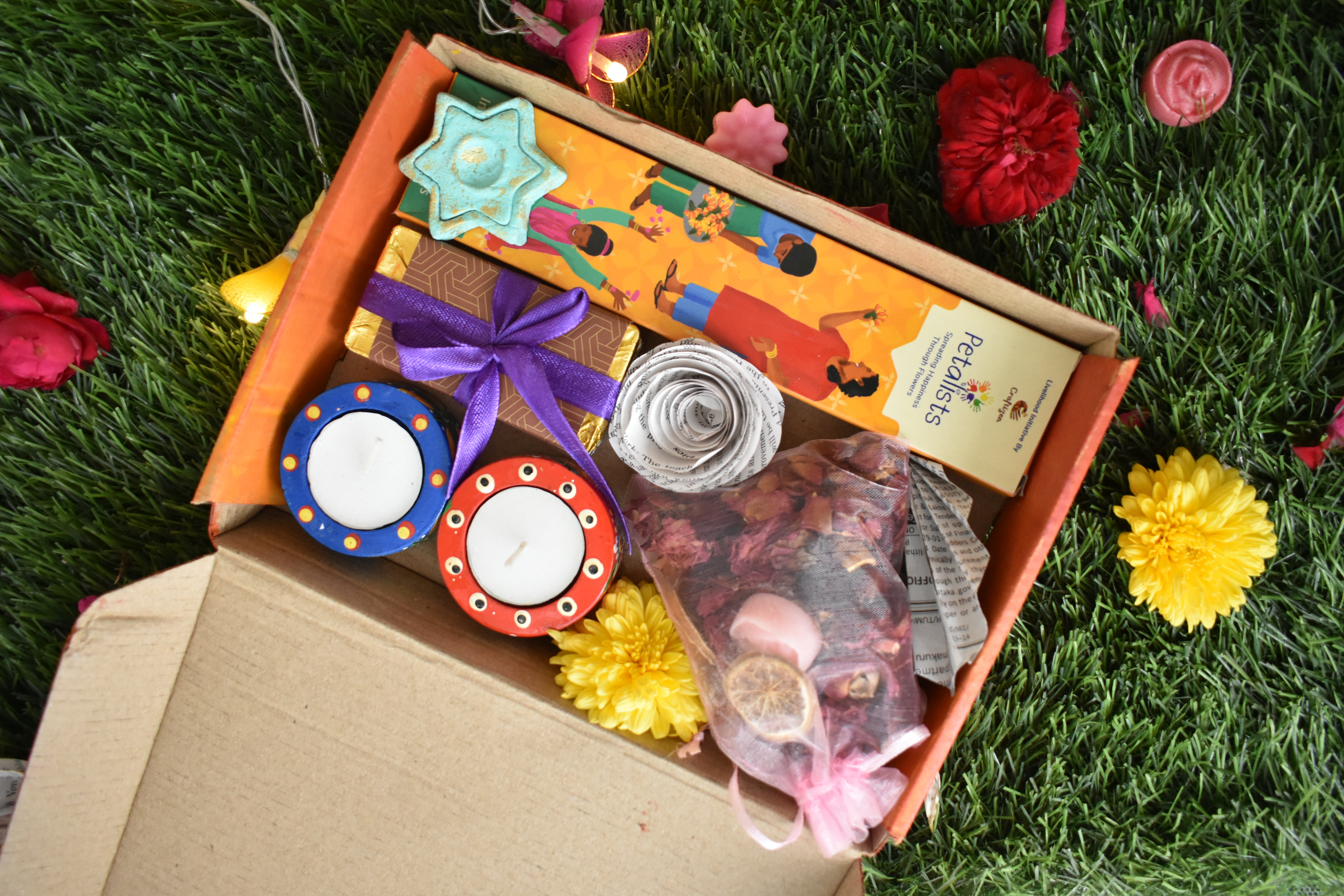 Joyful Glow Hamper Box